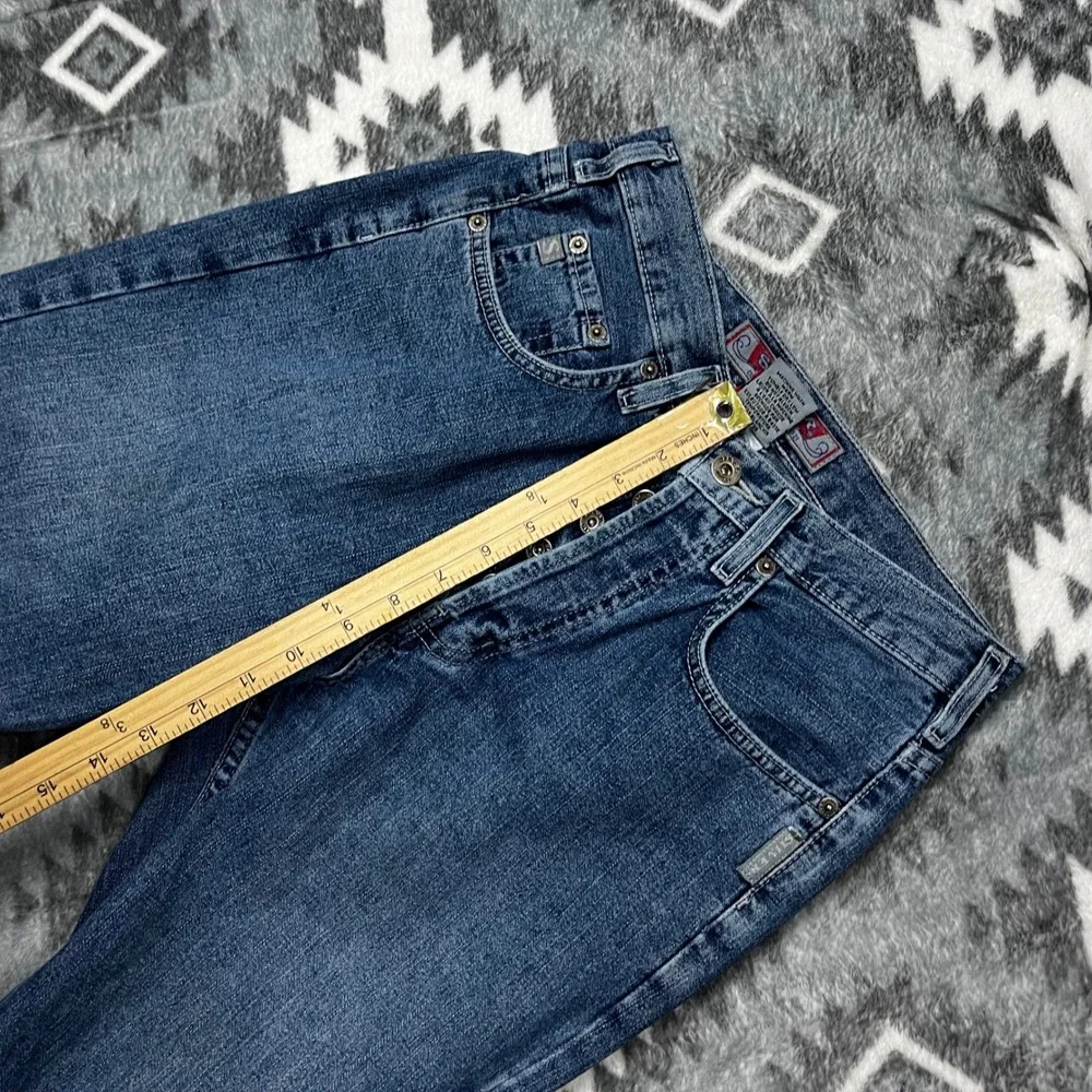 VTG Silver Jeans Co. Medium Wash Bootcut Button Fly Denim Made in Canada 28x33